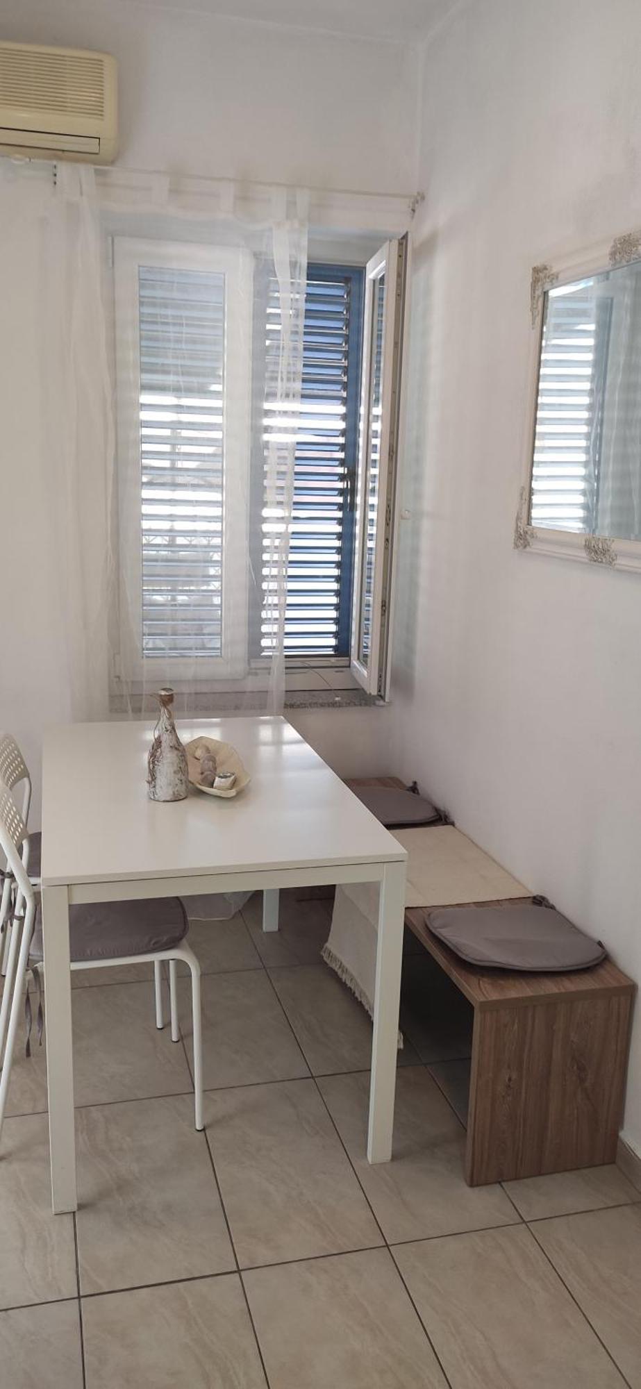 Vila Sentio Mare-Apartments Livaic Zeljko Pirovac Esterno foto