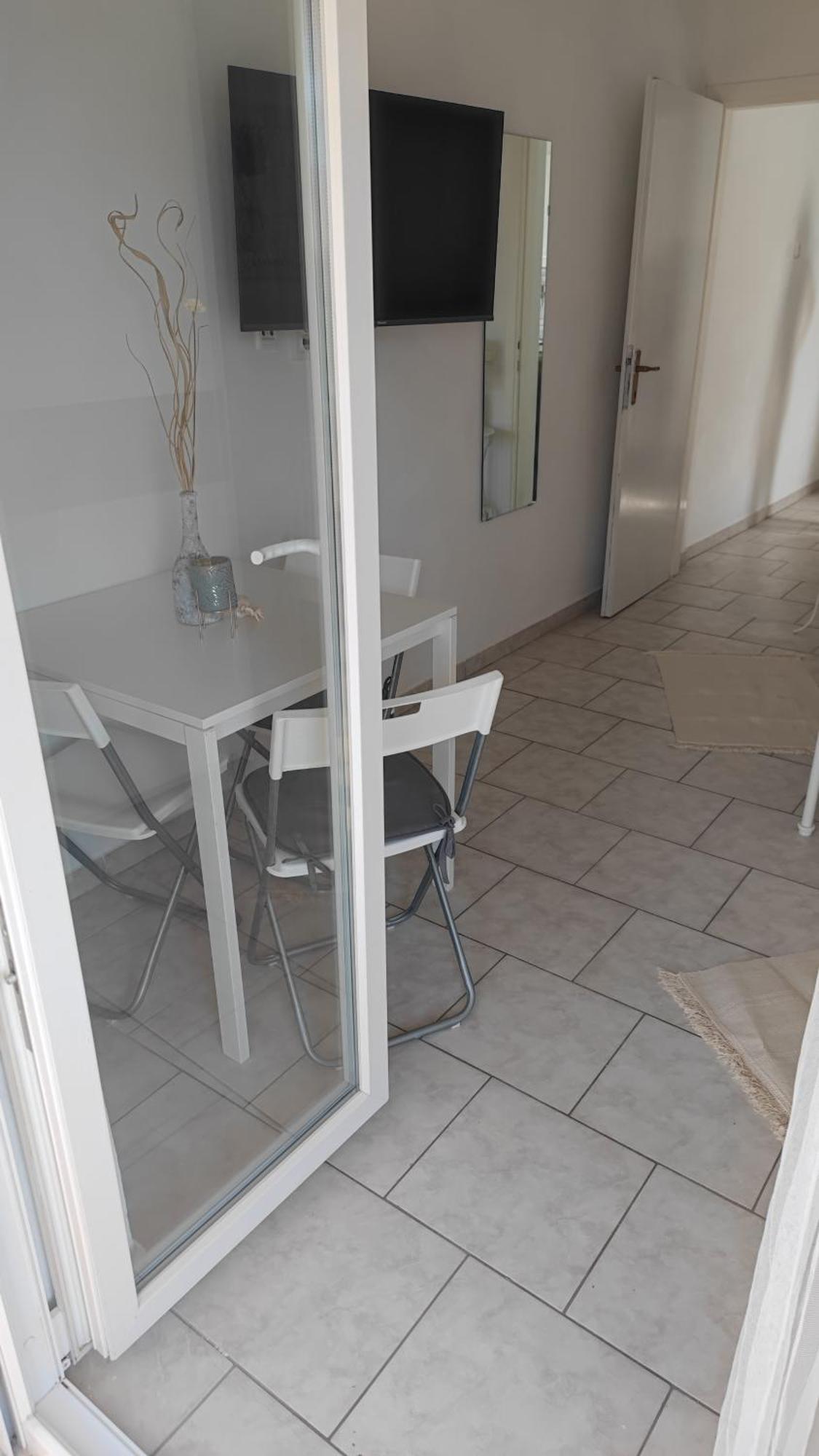 Vila Sentio Mare-Apartments Livaic Zeljko Pirovac Esterno foto