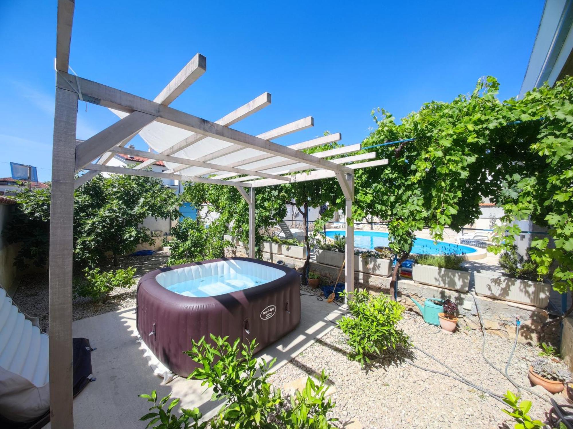 Vila Sentio Mare-Apartments Livaic Zeljko Pirovac Esterno foto